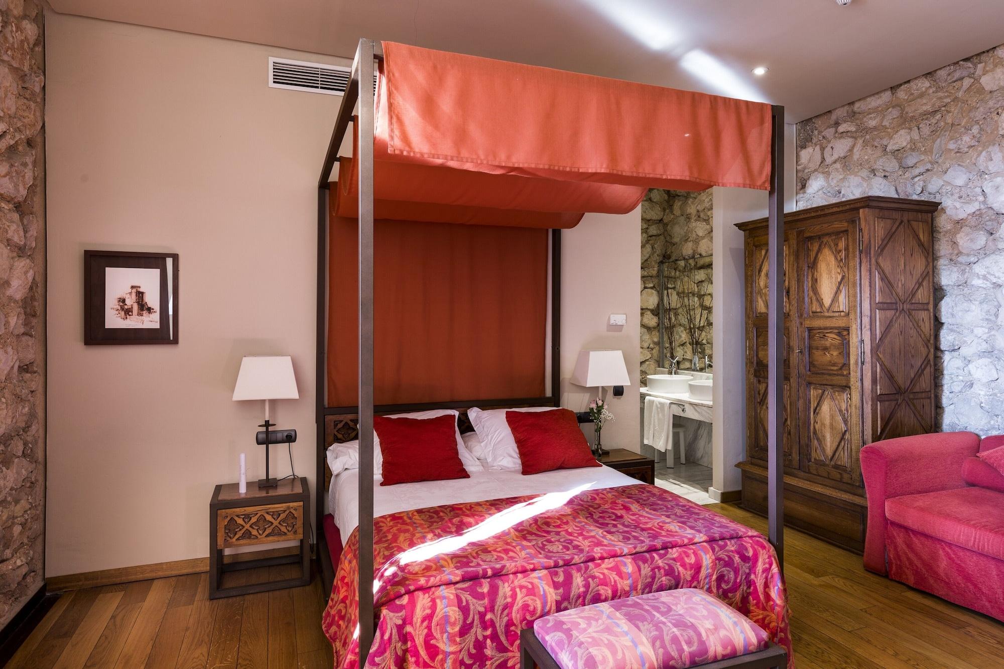 Parador De Alarcon Exterior photo