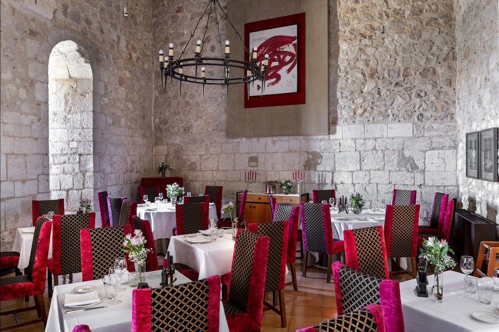 Parador De Alarcon Exterior photo
