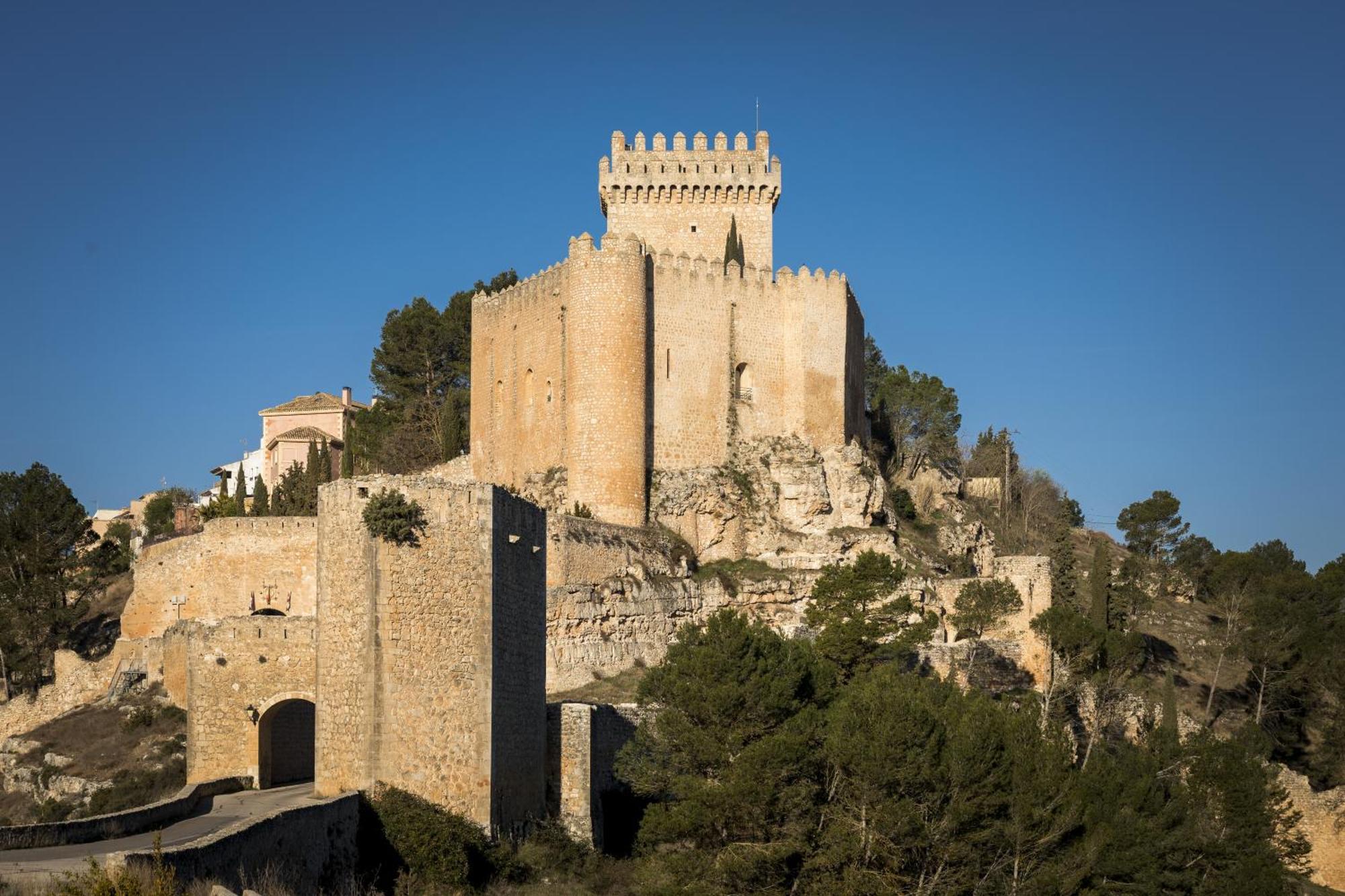 Parador De Alarcon Exterior photo