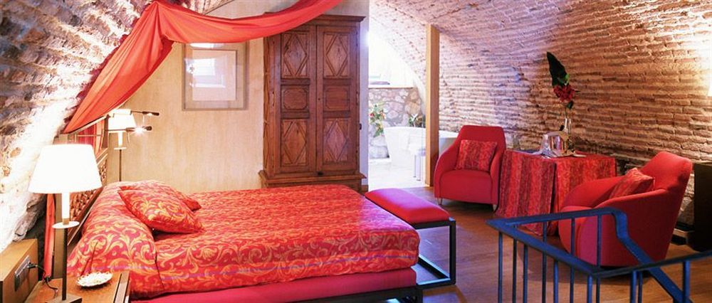 Parador De Alarcon Exterior photo