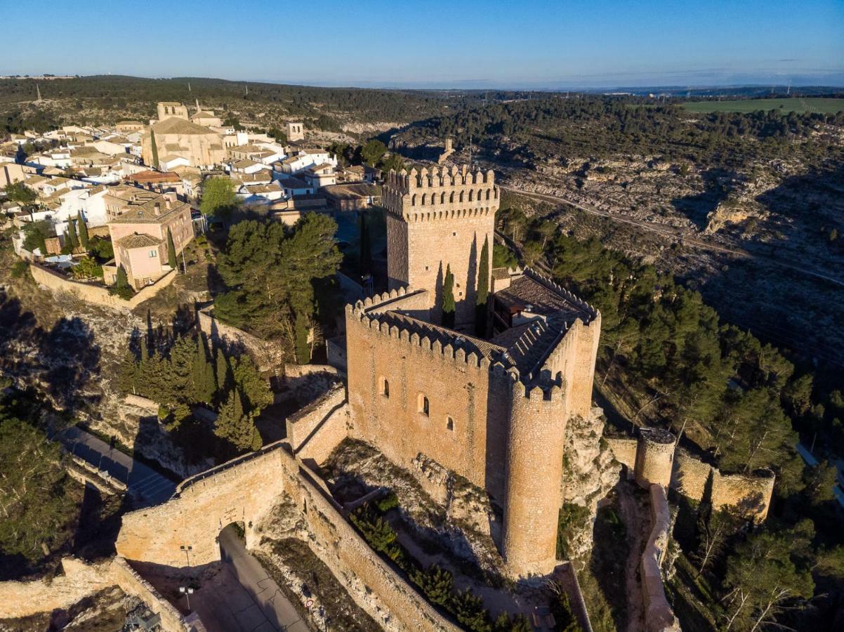 Parador De Alarcon Exterior photo