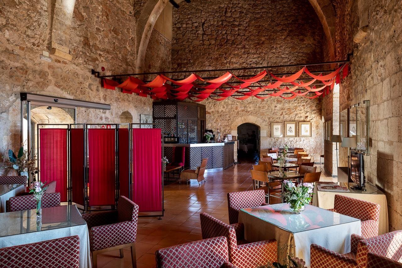 Parador De Alarcon Exterior photo